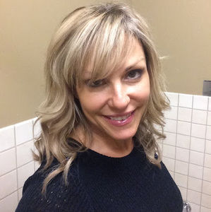 Meet your Posher, Monica